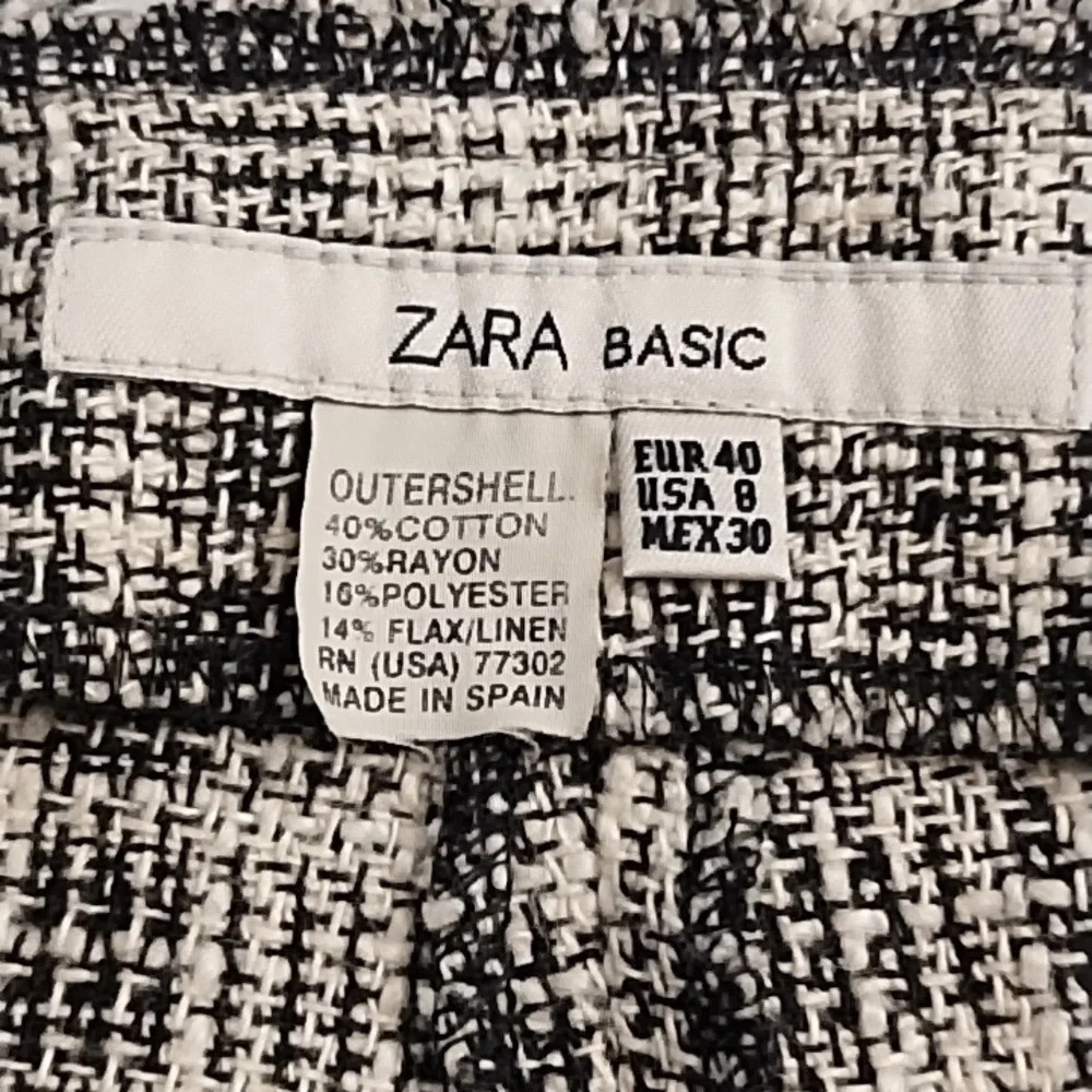 Zara 8 Textured Raw Fringe Edged Trouser Pants Boot Cut Glen Plaid Black Cream